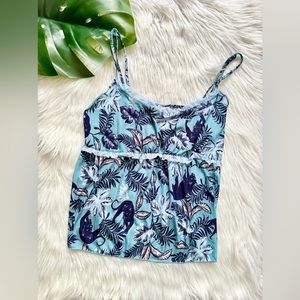 ⭐️ Beautiful ‘ Panther’ Lounge Top